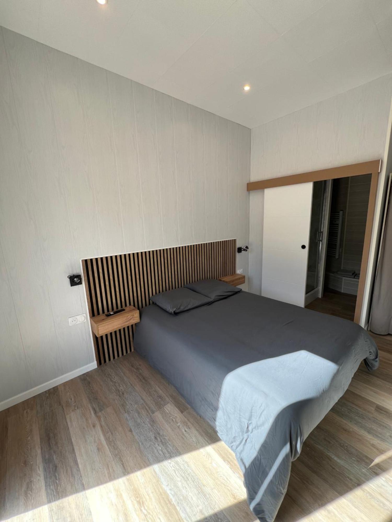 Complexe Les 4 Saisons Hotell Oust Rom bilde