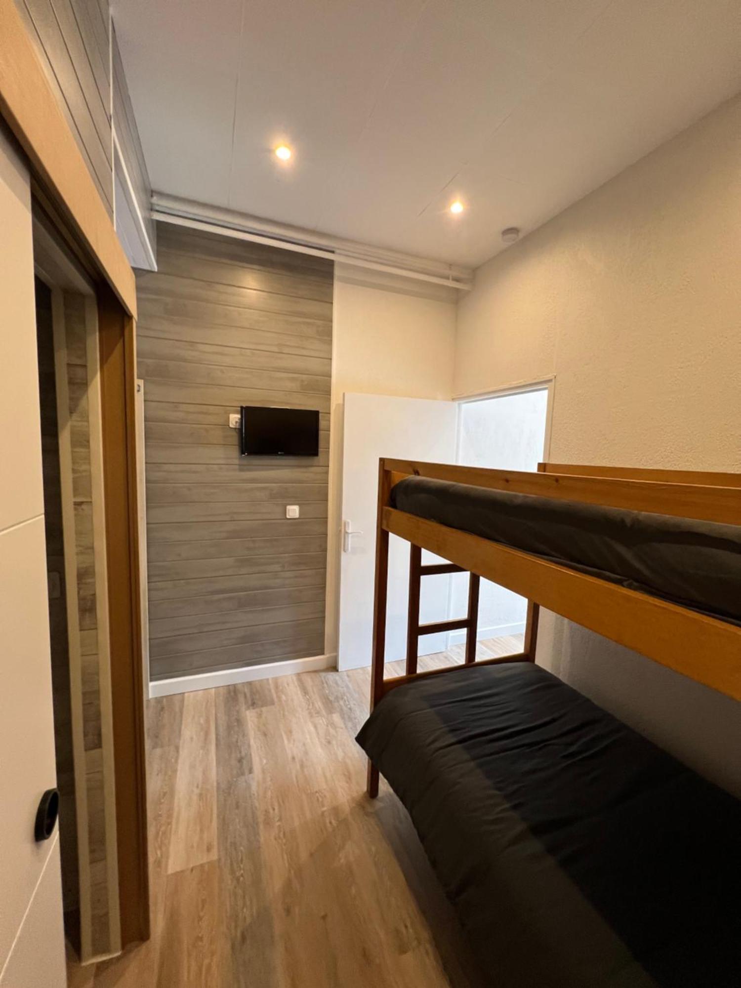 Complexe Les 4 Saisons Hotell Oust Eksteriør bilde